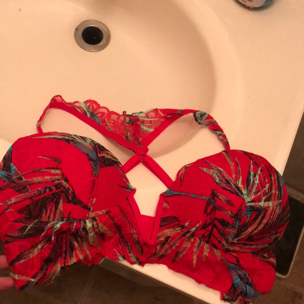 ❗️PINK Date Push Up Bra❗️